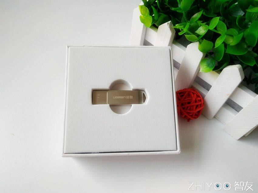 绿联苹果手机u盘试用测评:轻松扩展,畅快体验 绿联苹果手机u盘试用测评