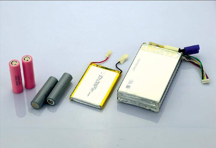 移动电源为什么选用聚合物电池 移动电源为什么选用聚合物电池