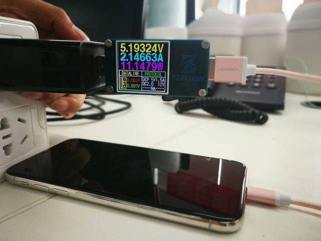 1510043747540636.jpg iphonex无线充电速度实测:跟原装5w充电功率一致