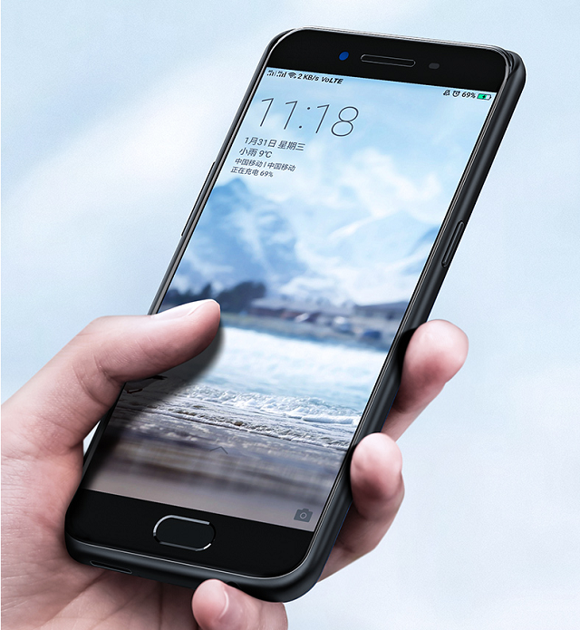 oppor11背夹充电宝充电非常方便