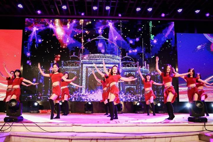 会玩!2019绿联年会盛典好嗨哟! 会玩!2019绿联年会盛典好嗨哟!