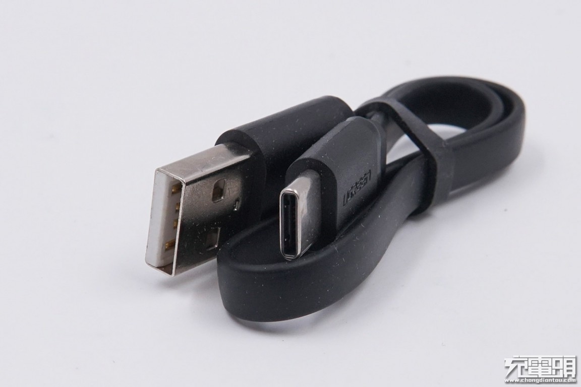 绿联10000mah双向快充移动电源拆解评测报告 绿联10000mah双向快充移动电源拆解评测报告