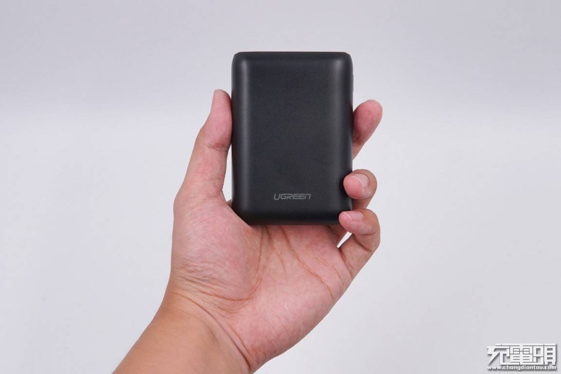 绿联10000mah双向快充移动电源拆解评测报告 绿联10000mah双向快充移动电源拆解评测报告