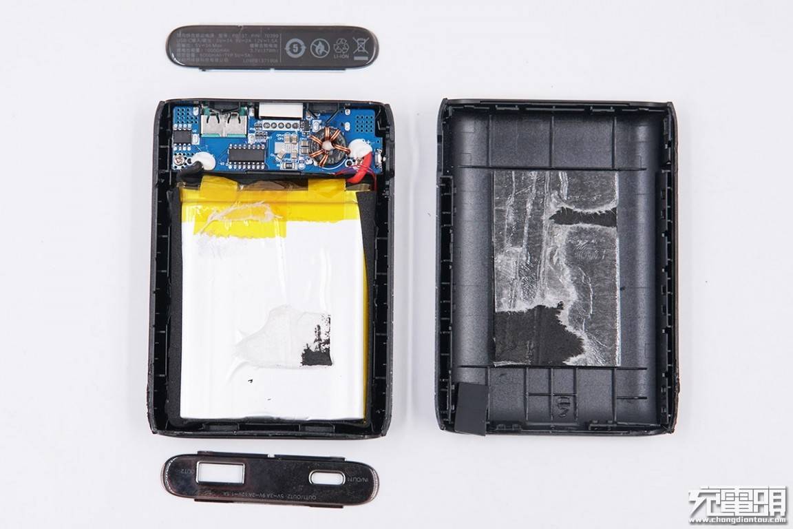 绿联10000mah双向快充移动电源拆解评测报告 绿联10000mah双向快充移动电源拆解评测报告