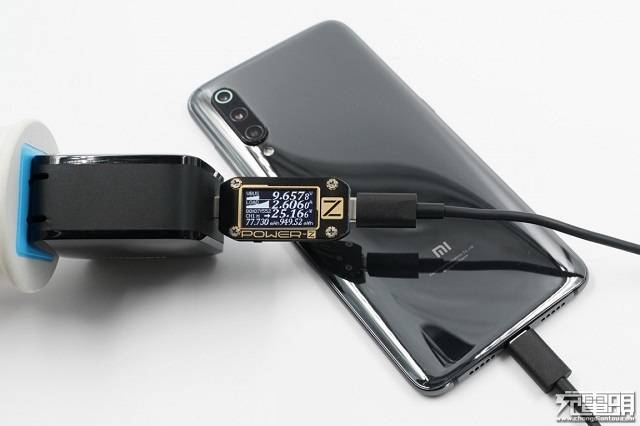 充电头网首测:绿联65w氮化镓充电器开箱评测 绿联65w氮化镓充电器兼容性测试