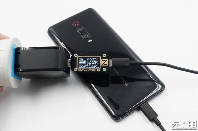 充电头网首测:绿联65w氮化镓充电器开箱评测 绿联65w氮化镓充电器兼容性测试