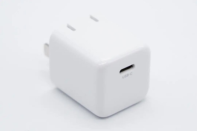 绿联小金刚pd20w充电头拆解评测(上) 绿联小金刚pd20w充电头拆解评测(上)