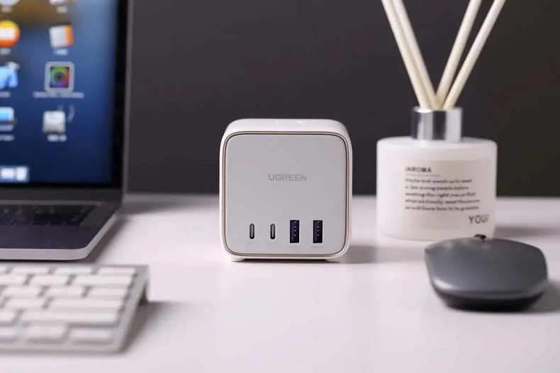 绿联氮化镓智充魔盒系列初体验