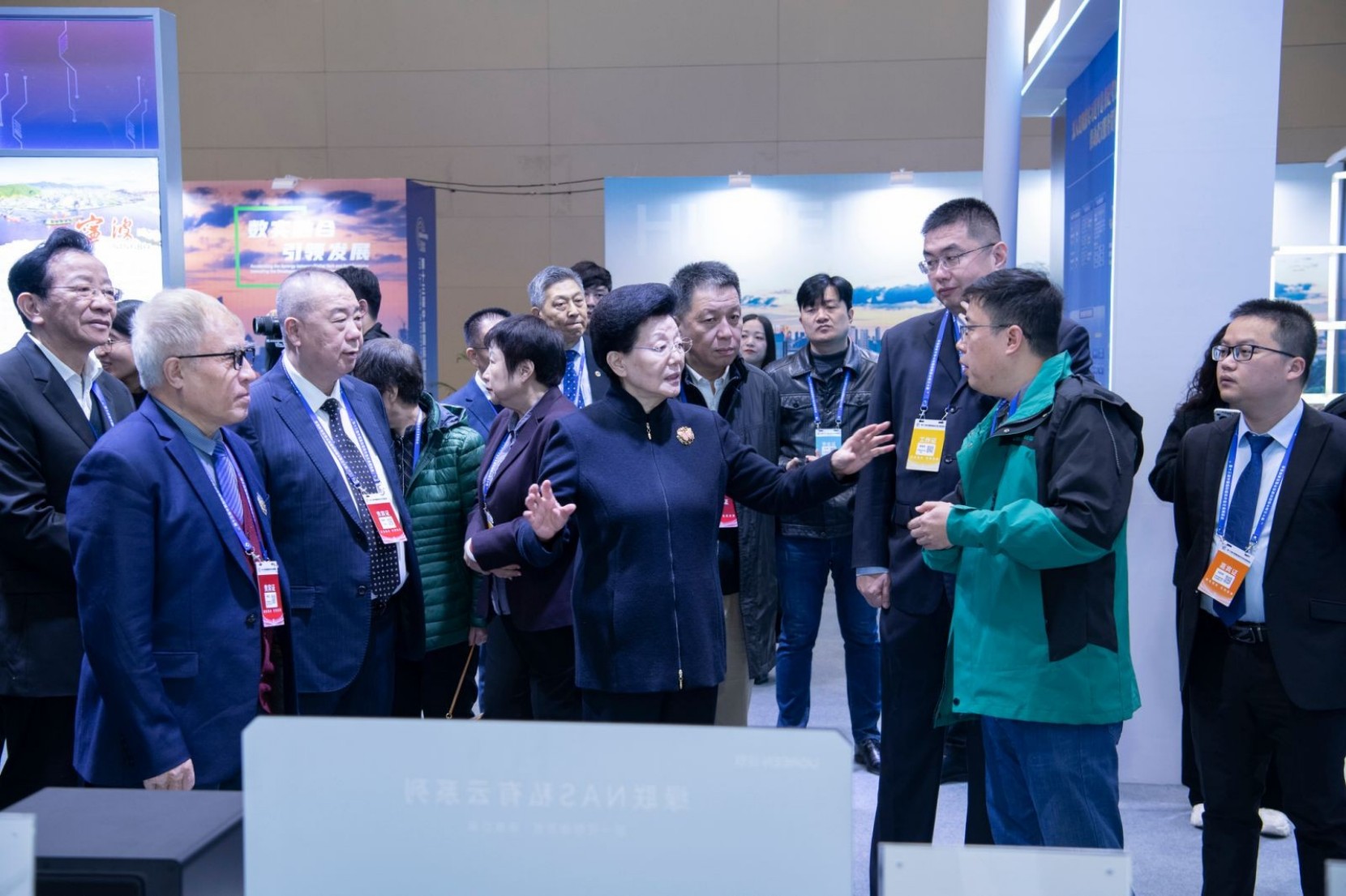 绿联nas私有云亮相服博会