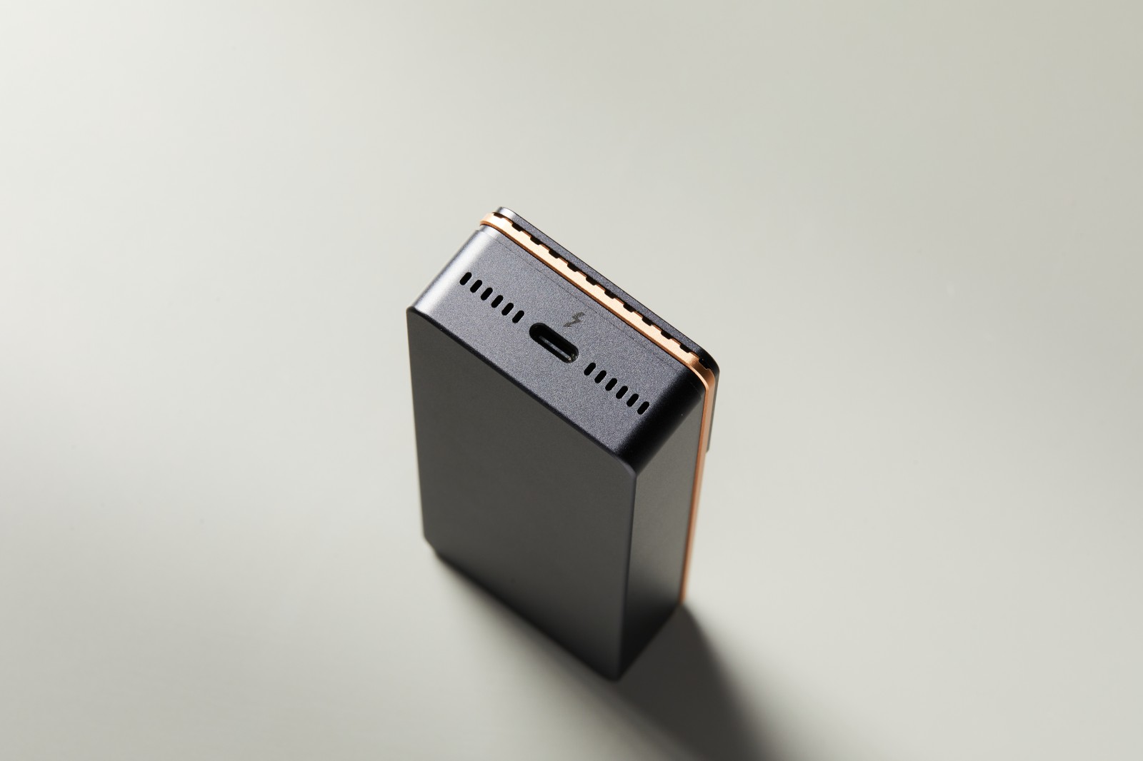 ugreen绿联-更专业更安心的数码品牌