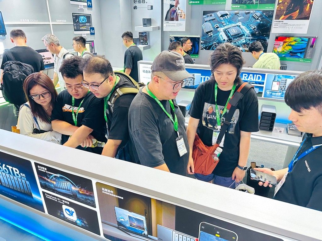 绿联亮相birtv2025，nas私有云助力影视制作智能化升级