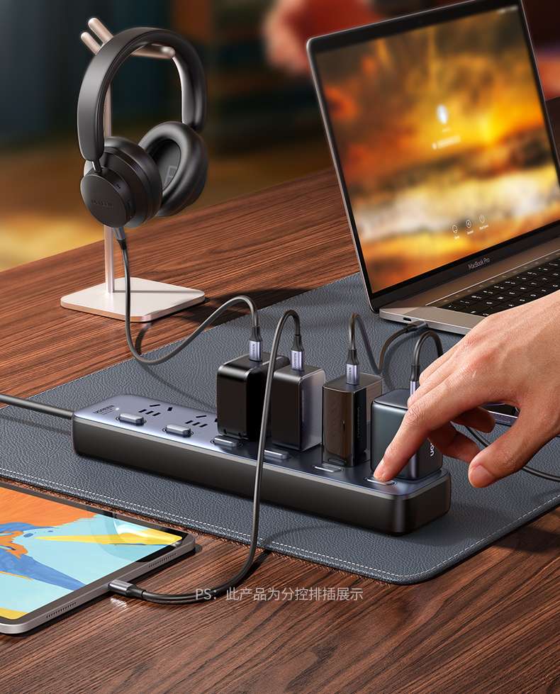 绿联cd292 指示灯设计 工作状态一目了然