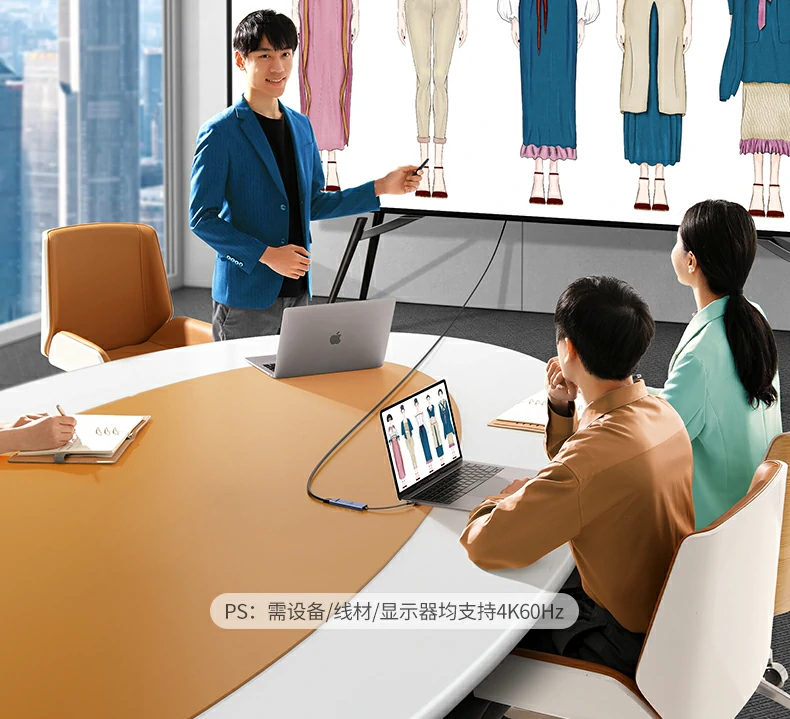 差旅办公好搭档 - 轻巧强大,一坞走天下 绿联cm818商务出差便携使用场景