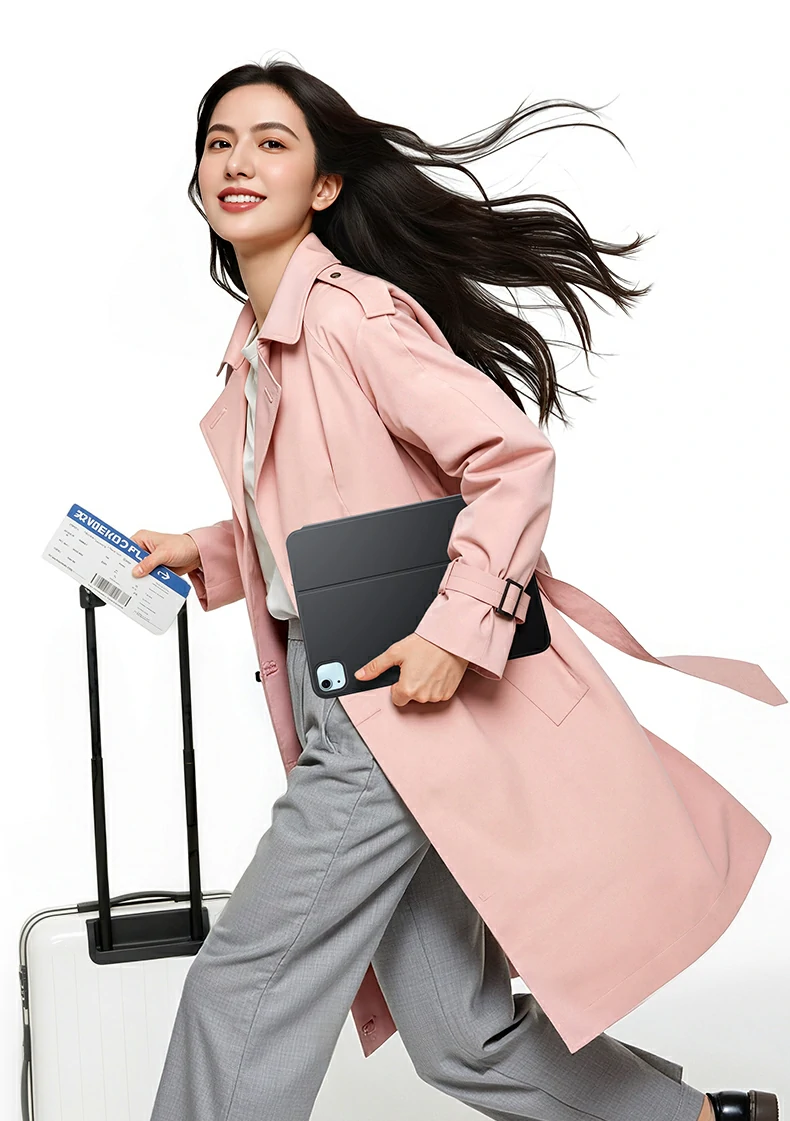 学生课堂笔记记录场景