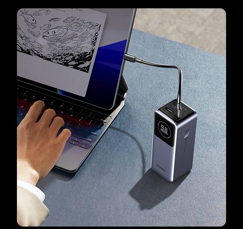 310.6g超轻设计 单手可握 便携出行 310.6g超轻设计 单手可握 便携出行