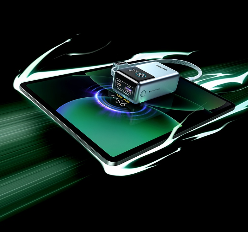 双接口设计 绿联pb727同时充两台设备 多设备快充不排队