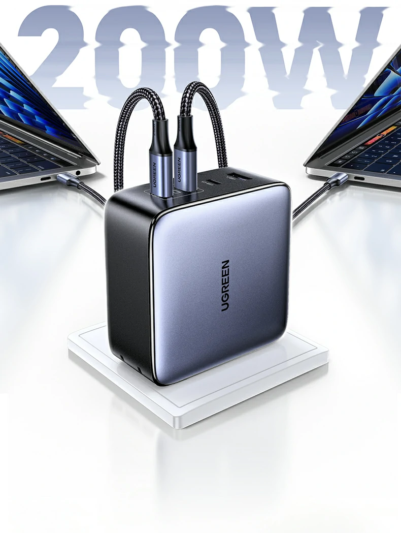 高效办公助手 - 笔记本、手机、平板同时快速充电,提升工作效率 办公场景:笔记本、手机、平板同时充电